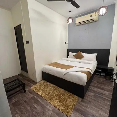 Hotel O Home Cozy Stay New Delhi Exterior photo
