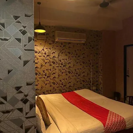 Hotel O Home Cozy Stay New Delhi Exterior photo